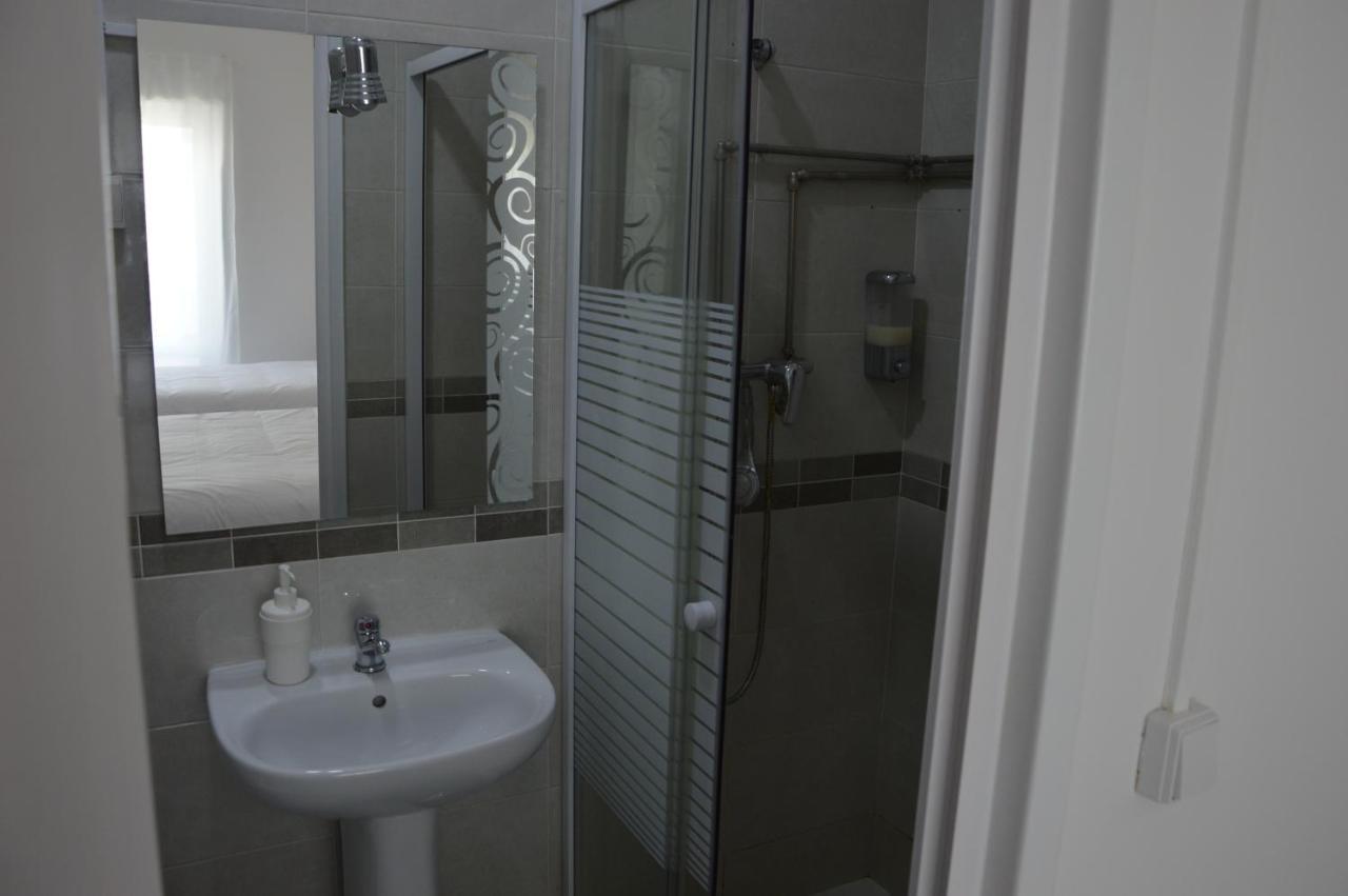 Lx Center Guesthouse Lisboa Екстериор снимка